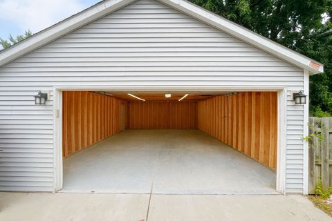 Tiny photo for 2216 177th Street, Lansing, IL 60438 (MLS # 12465873)