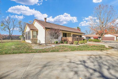 Tiny photo for 202 Spring Circle #0, Urbana, IL 61802 (MLS # 12518878)