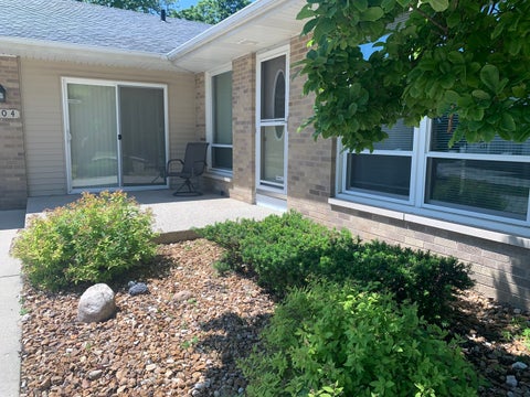 Tiny photo for 804 Grant Street, Harvard, IL 60033 (MLS # 12650557)