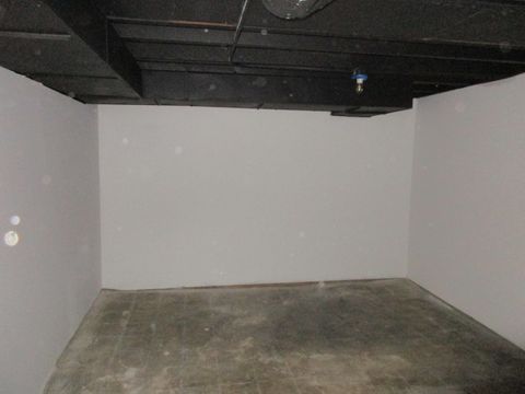 Tiny photo for 369 S Chicago Avenue, Kankakee, IL 60901 (MLS # 12565134)