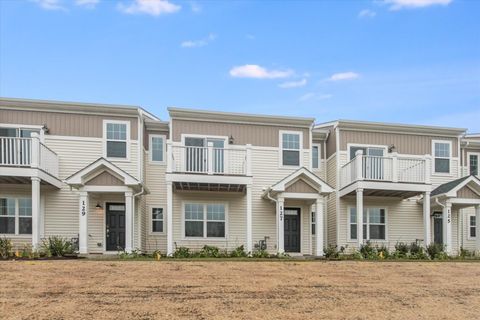 424 Comstock Road South Elgin IL 60177