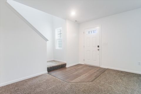 Tiny photo for 424 Comstock Road, South Elgin, IL 60177 (MLS # 12546700)