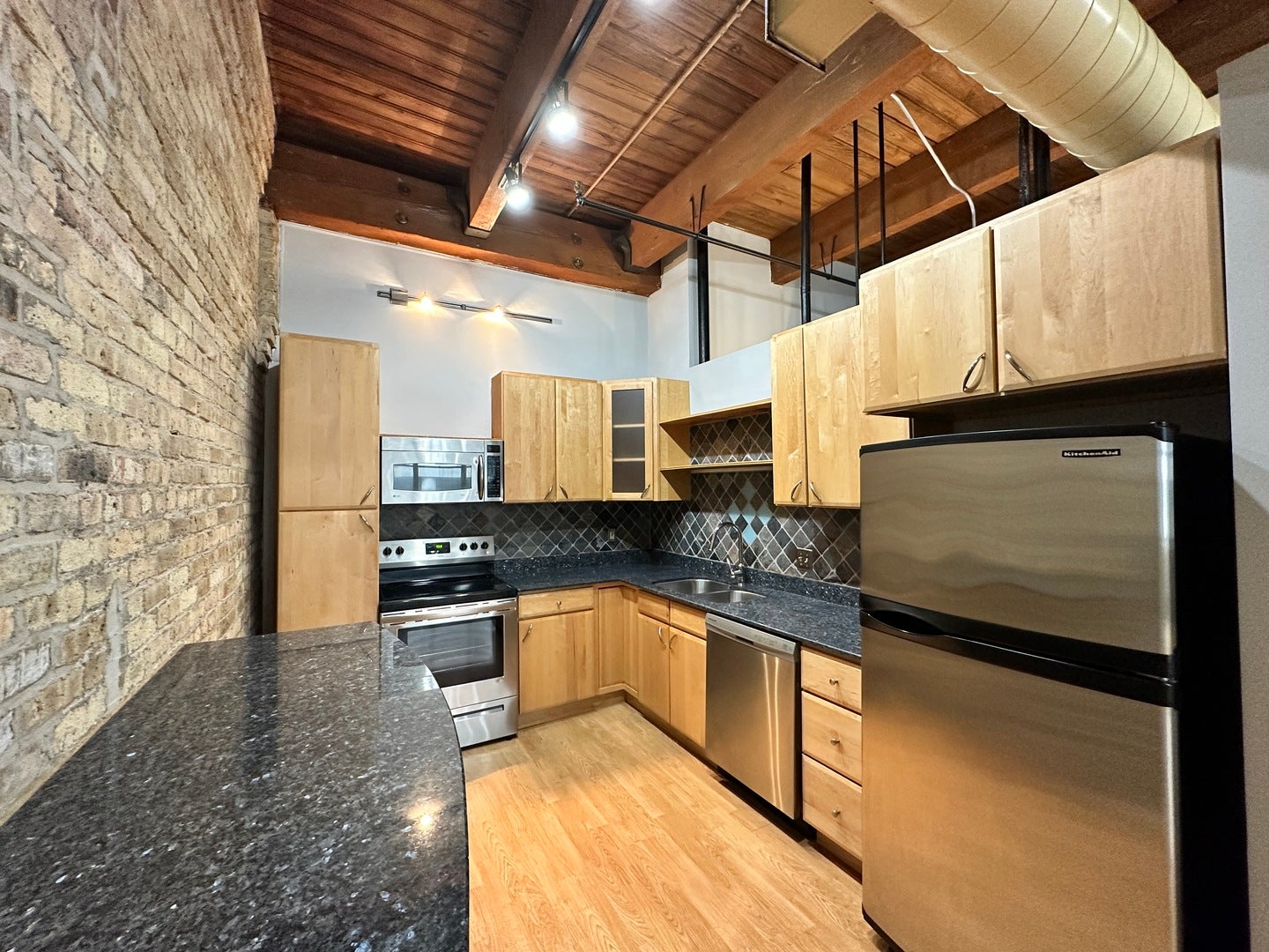 540 N LAKE SHORE Drive 201
