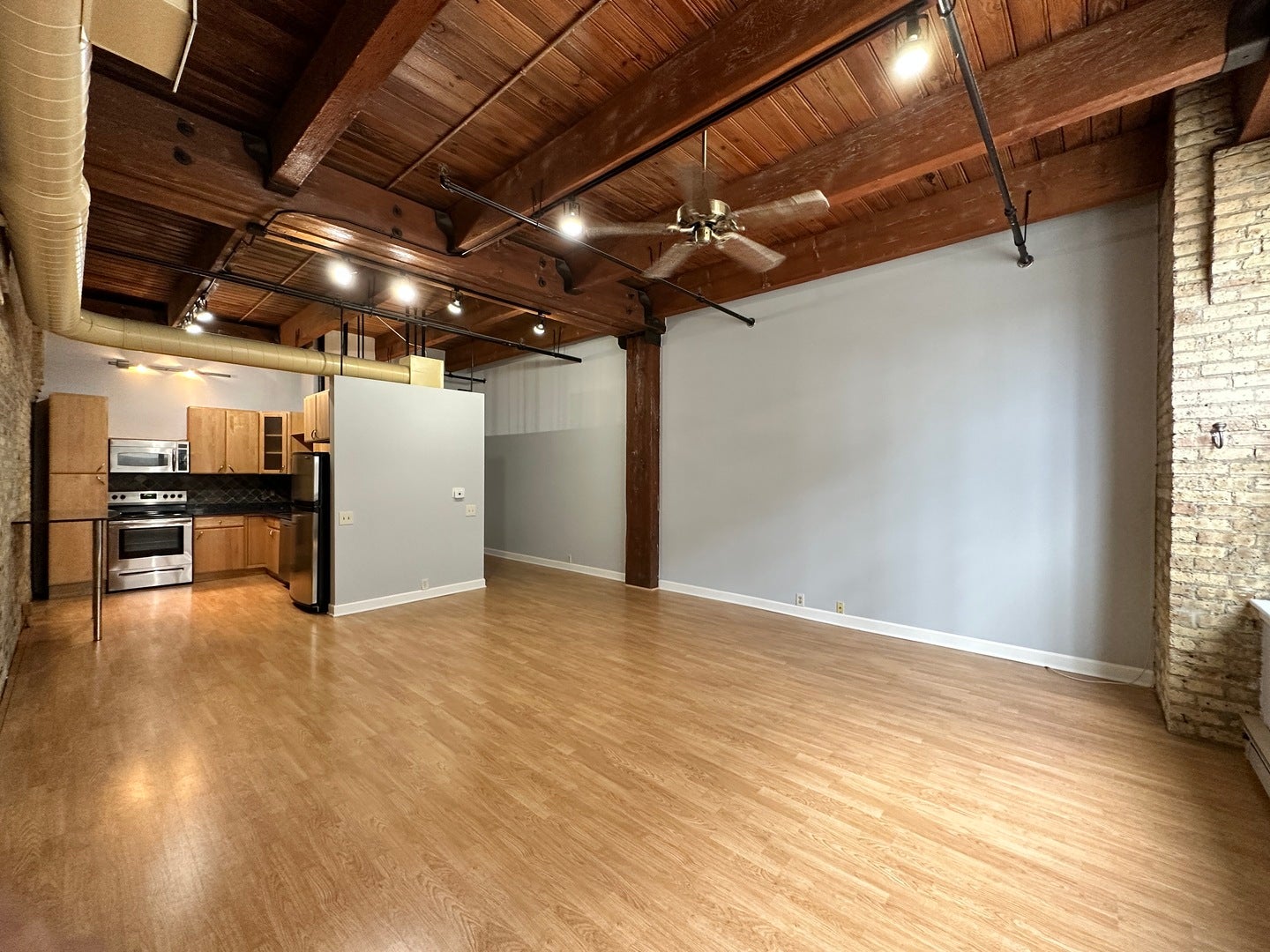 540 N LAKE SHORE Drive 201