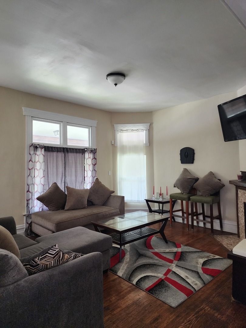 435 W Winneconna Parkway