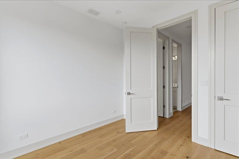 Tiny photo for 6414 N Francisco Avenue #1R, Chicago, IL 60645 (MLS # 12770833)