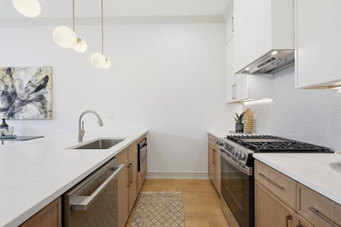 Tiny photo for 6414 N Francisco Avenue #1R, Chicago, IL 60645 (MLS # 12770833)