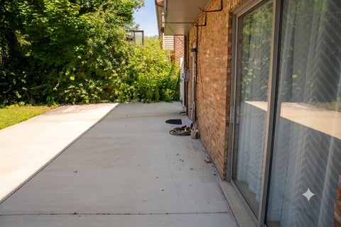 Tiny photo for 9406 N Oak Avenue, Des Plaines, IL 60016 (MLS # 12717420)