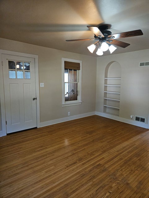 Tiny photo for 708 Henry Street, Peru, IL 61354 (MLS # 12742253)