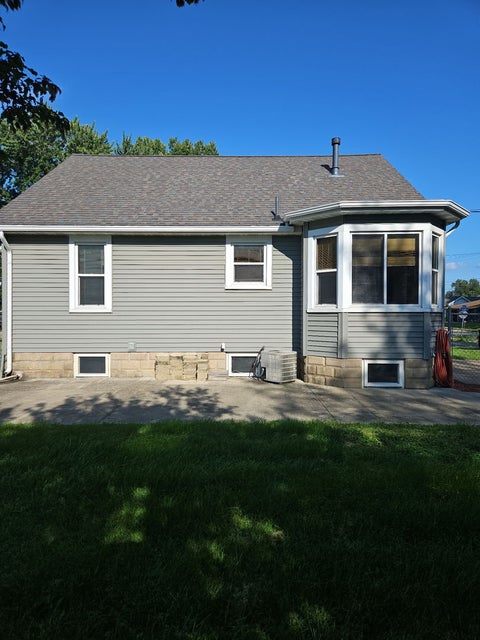 Tiny photo for 708 Henry Street, Peru, IL 61354 (MLS # 12742253)