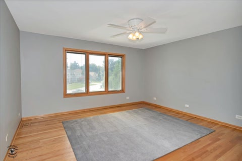 Tiny photo for 365 Crestwood Road, Wood Dale, IL 60191 (MLS # 12741066)