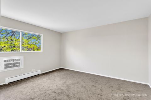 Tiny photo for 2506 Algonquin Road #18, Rolling Meadows, IL 60008 (MLS # 12637636)