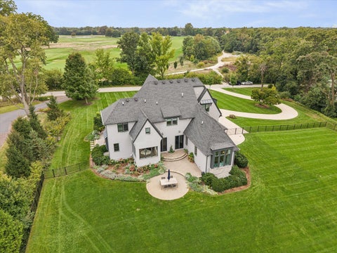 Tiny photo for 1561 Hawthorne Lane, Wheaton, IL 60189 (MLS # 12769651)