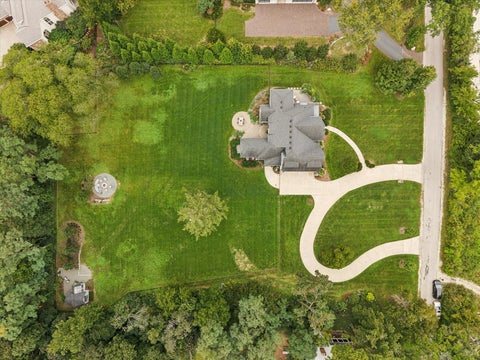 Tiny photo for 1561 Hawthorne Lane, Wheaton, IL 60189 (MLS # 12769651)