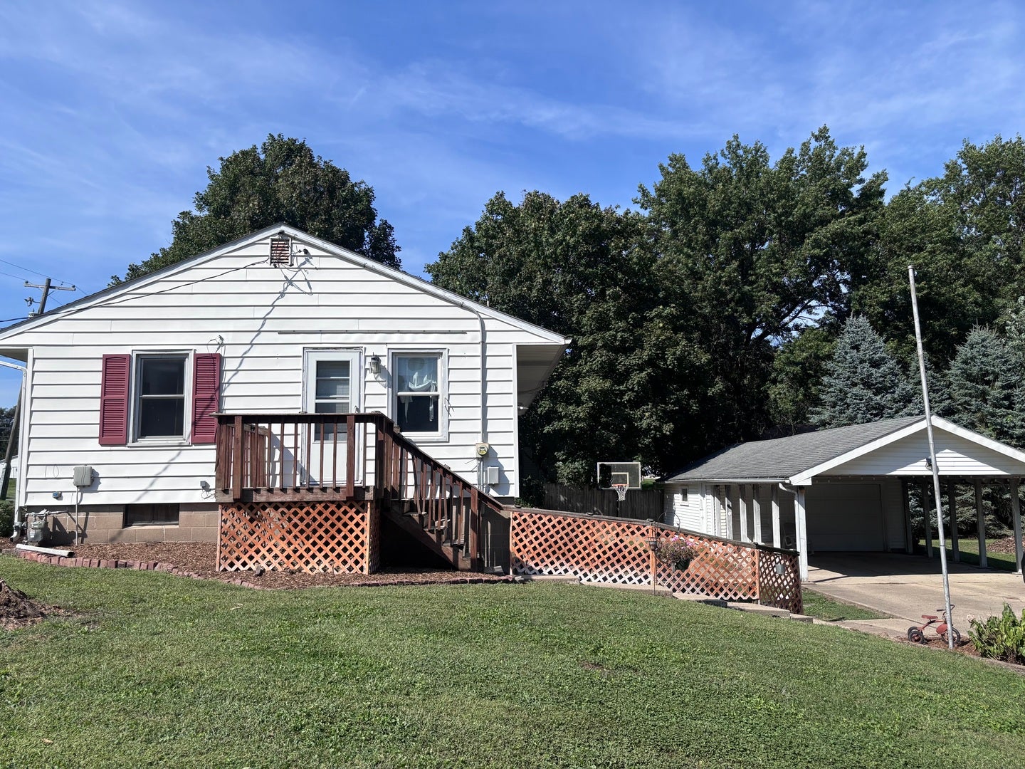 503 N Center Avenue