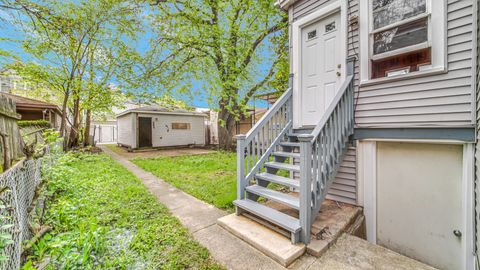 Tiny photo for 1114 N Waller Avenue, Chicago, IL 60651 (MLS # 12631263)