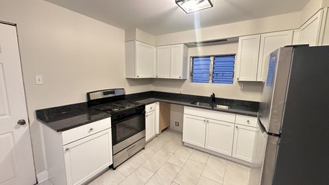 Tiny photo for 1114 N Waller Avenue, Chicago, IL 60651 (MLS # 12631263)