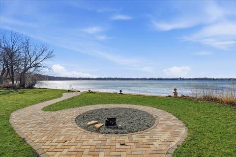 Tiny photo for 297 E Lakeview Avenue, Round Lake Beach, IL 60073 (MLS # 12674732)