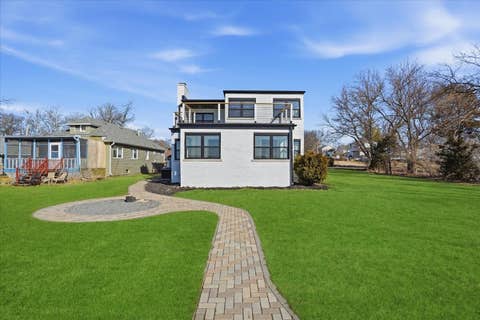 Tiny photo for 297 E Lakeview Avenue, Round Lake Beach, IL 60073 (MLS # 12674732)