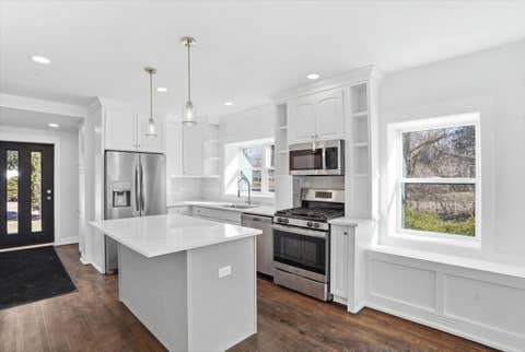 Tiny photo for 297 E Lakeview Avenue, Round Lake Beach, IL 60073 (MLS # 12674732)