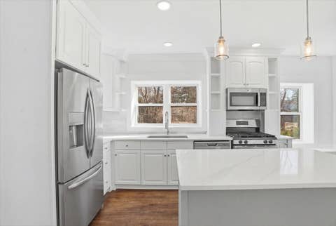 Tiny photo for 297 E Lakeview Avenue, Round Lake Beach, IL 60073 (MLS # 12674732)