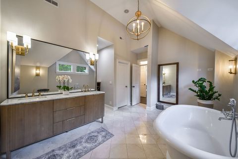 Tiny photo for 615 Easton Avenue, Geneva, IL 60134 (MLS # 12496159)