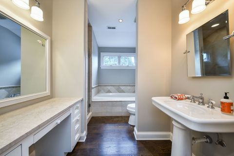 Tiny photo for 615 Easton Avenue, Geneva, IL 60134 (MLS # 12496159)