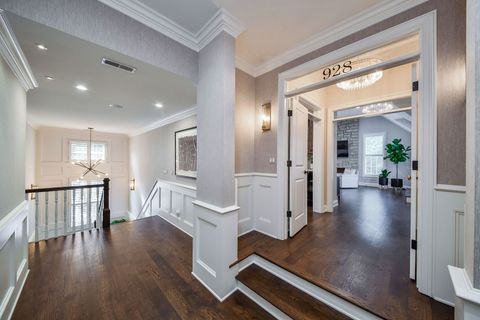 Tiny photo for 615 Easton Avenue, Geneva, IL 60134 (MLS # 12496159)