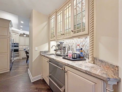 Tiny photo for 3001 Glen Eagles Court, St. Charles, IL 60174 (MLS # 12751400)