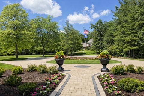 Tiny photo for 3001 Glen Eagles Court, St. Charles, IL 60174 (MLS # 12751400)