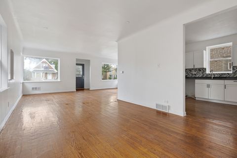 Tiny photo for 10437 S Eberhart Avenue, Chicago, IL 60628 (MLS # 12527363)