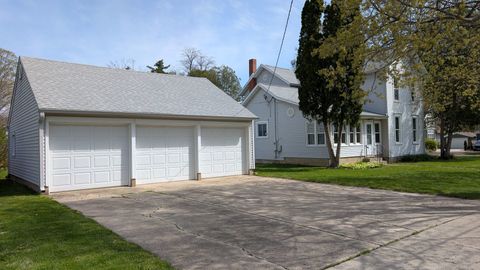 Tiny photo for 210 S 7th Street, Oregon, IL 61061 (MLS # 12625213)