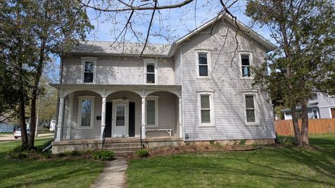 Photo of 210 S 7th Street, Oregon, IL 61061 (MLS # 12625213)