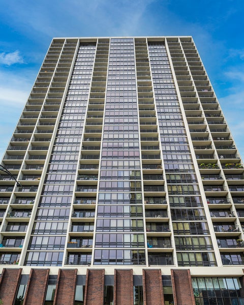 Photo of 1636 N Wells Street #1606, Chicago, IL 60614 (MLS # 12760300)