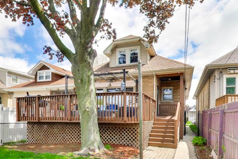 Tiny photo for 1746 N Nagle Avenue, Chicago, IL 60707 (MLS # 12632303)