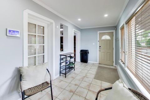 Tiny photo for 1746 N Nagle Avenue, Chicago, IL 60707 (MLS # 12632303)