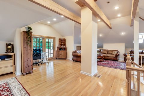 Tiny photo for 2609 Eisenhower Drive, Des Plaines, IL 60018 (MLS # 12497735)