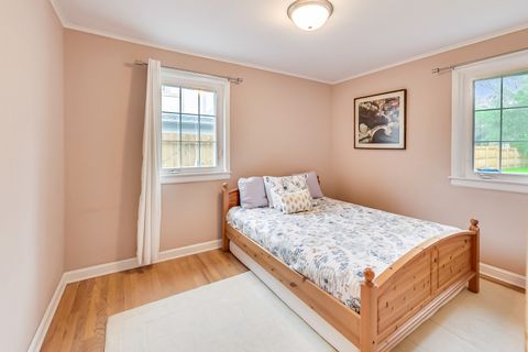 Tiny photo for 2609 Eisenhower Drive, Des Plaines, IL 60018 (MLS # 12497735)