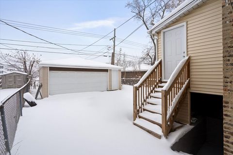 Tiny photo for 602 S 21st Avenue, Maywood, IL 60153 (MLS # 12527583)