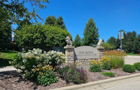 Tiny photo for 1593 Sandcastle Lane, Pingree Grove, IL 60140 (MLS # 12707243)
