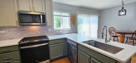 Tiny photo for 1593 Sandcastle Lane, Pingree Grove, IL 60140 (MLS # 12707243)