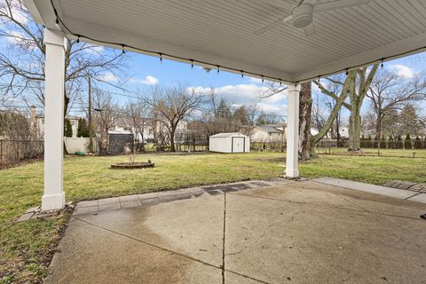 Tiny photo for 1811 AZALEA Lane, Mount Prospect, IL 60056 (MLS # 12592861)