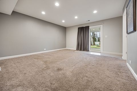 Tiny photo for 1811 AZALEA Lane, Mount Prospect, IL 60056 (MLS # 12592861)