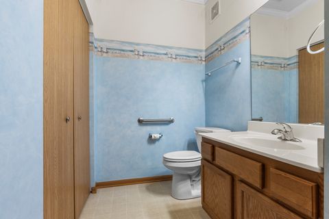 Tiny photo for 801 N McLean Boulevard #124, Elgin, IL 60123 (MLS # 12596918)