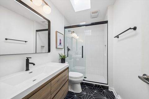 Tiny photo for 5312 HOWARD Avenue, Western Springs, IL 60558 (MLS # 12588221)