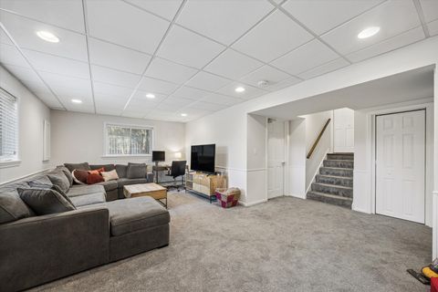 Tiny photo for 5312 HOWARD Avenue, Western Springs, IL 60558 (MLS # 12588221)