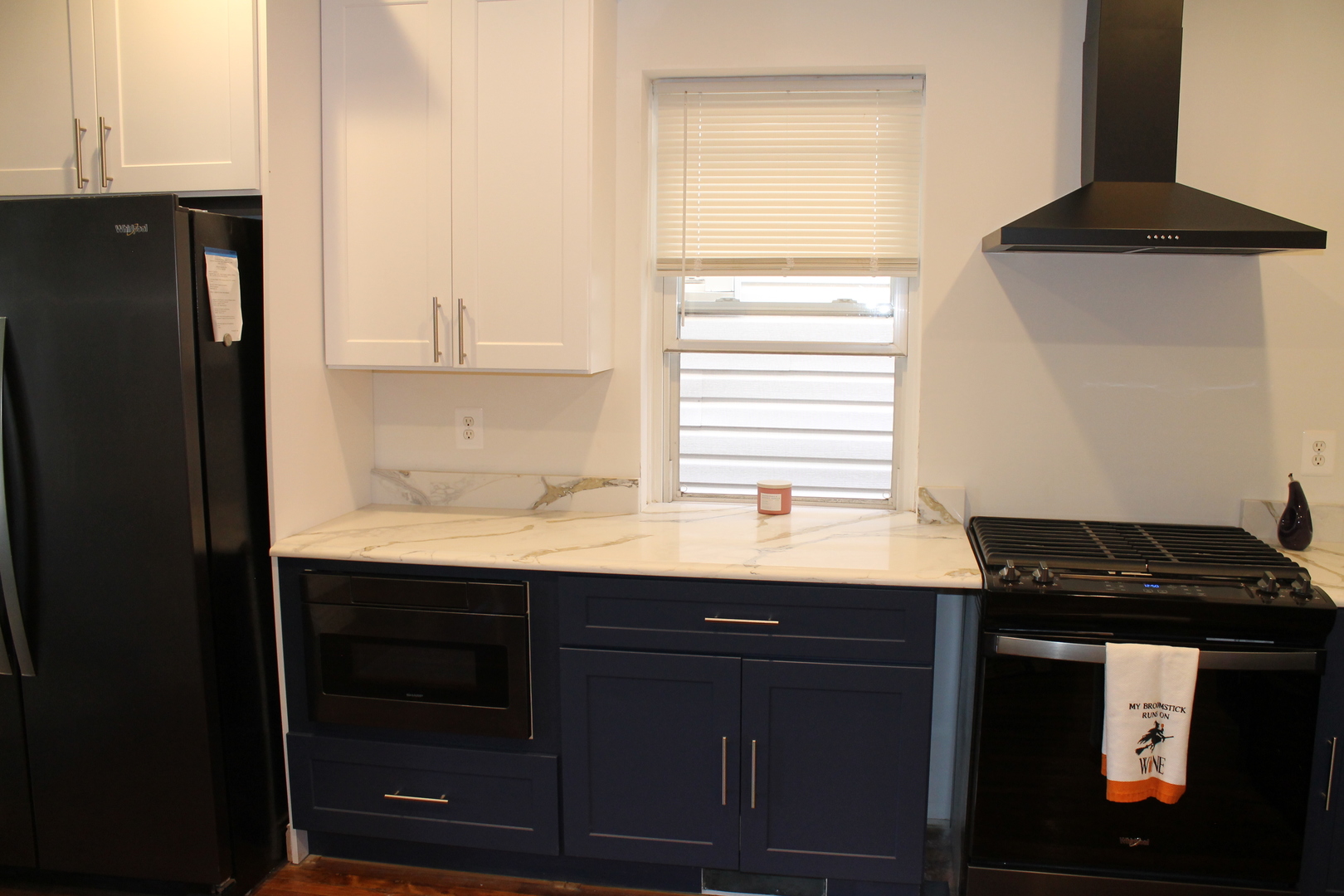 3516 S Damen Avenue, Chicago, IL, 60609 2 3516 S Damen Avenue