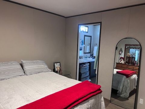 Tiny photo for 344 Seba Street, Hurst, IL 62949 (MLS # 12603670)