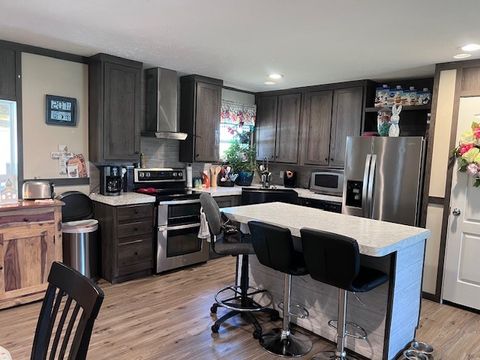 Tiny photo for 344 Seba Street, Hurst, IL 62949 (MLS # 12603670)