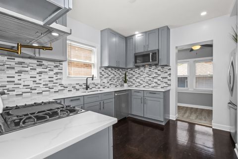 Tiny photo for 3134 N Lowell Avenue, Chicago, IL 60641 (MLS # 12492482)